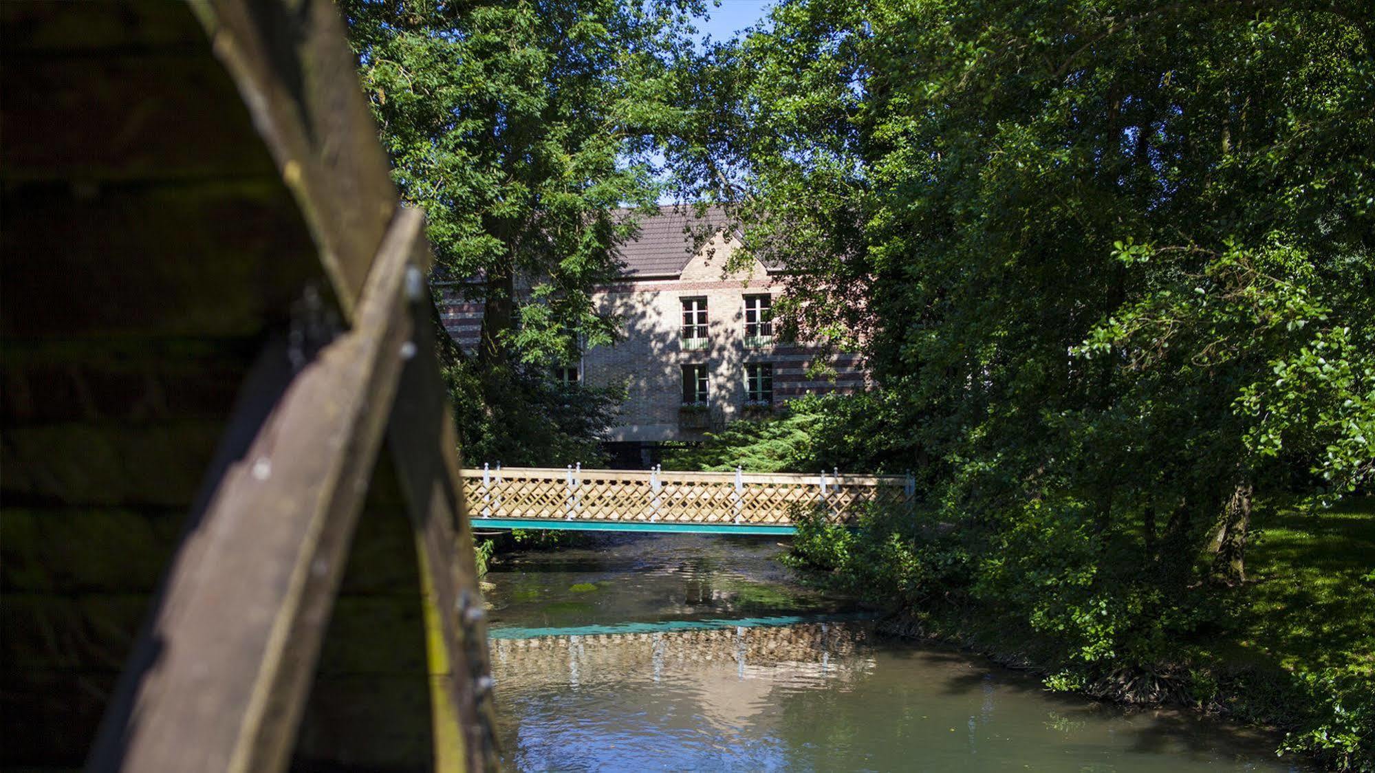 Hotel Moulin De Mombreux Lumbres Exterior foto